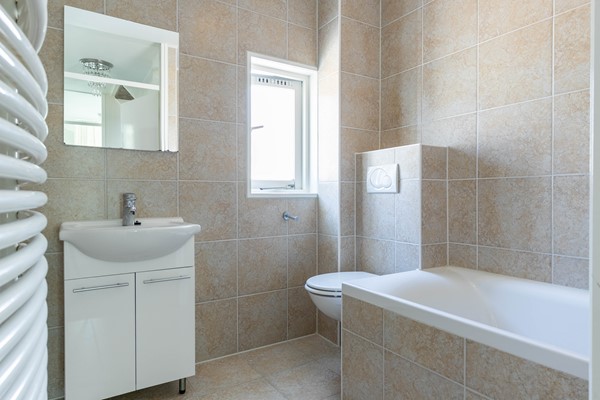 Medium property photo - IJsbaan 12, 2331 ES Leiden